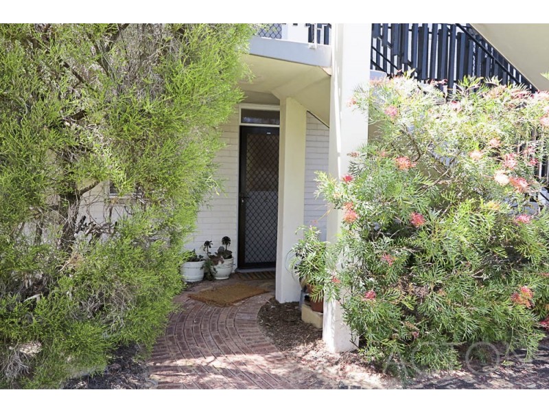 2/17-23 The Avenue, Crawley WA 6009