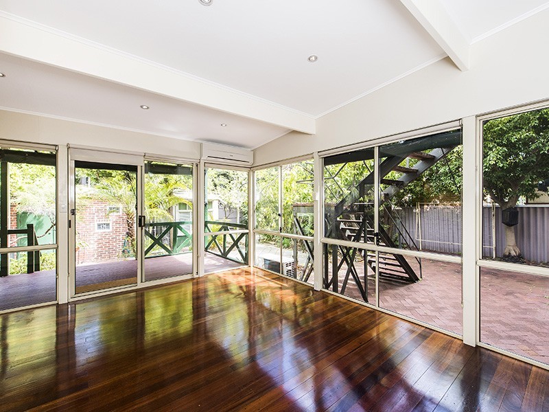 1/85 Winthrop Avenue, Nedlands WA 6009