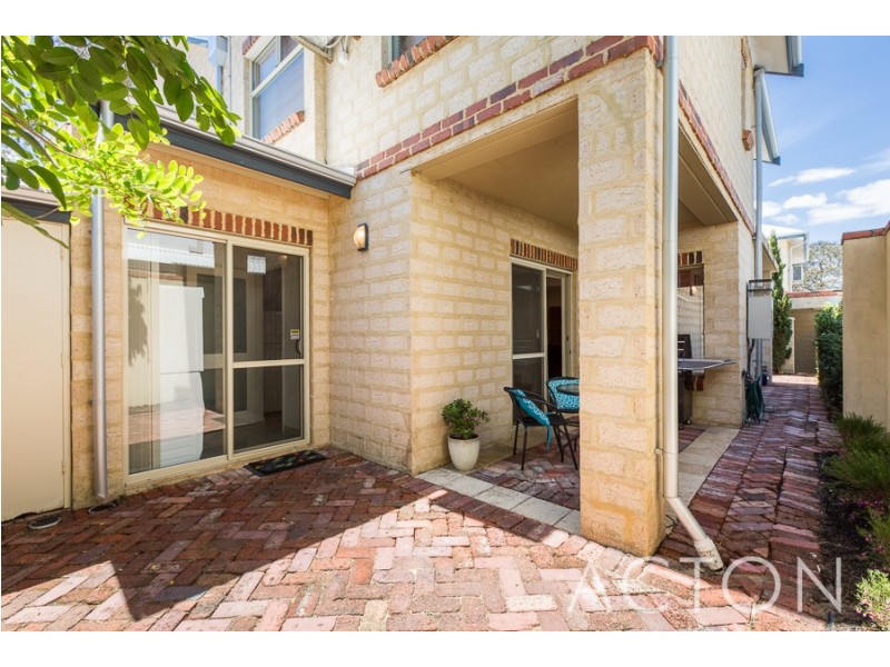 3/121 Fairway, Crawley WA 6009