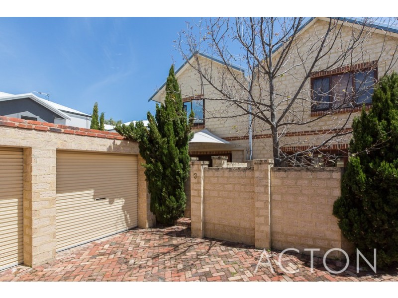 3/121 Fairway, Crawley WA 6009