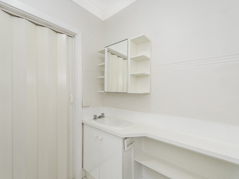 2/85 Winthrop Avenue, Nedlands WA 6009