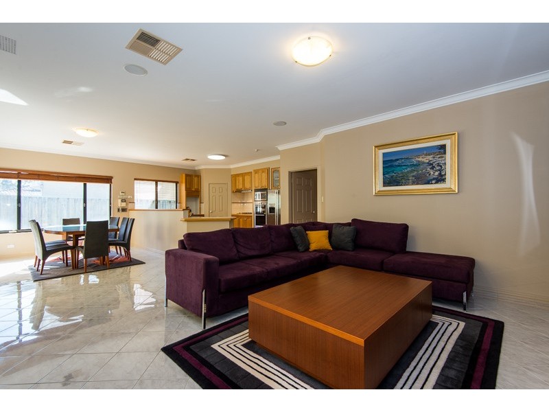 3 Lambeth Mews, Mount Claremont WA 6010