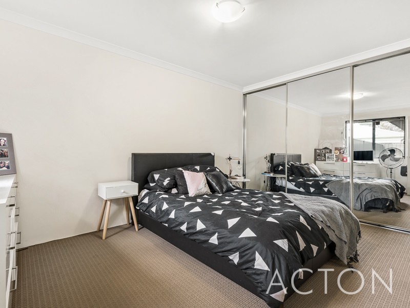 25D Moonlight Court, Huntingdale WA 6110