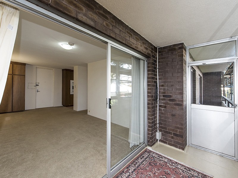 14/143 Onslow Road, Shenton Park WA 6008