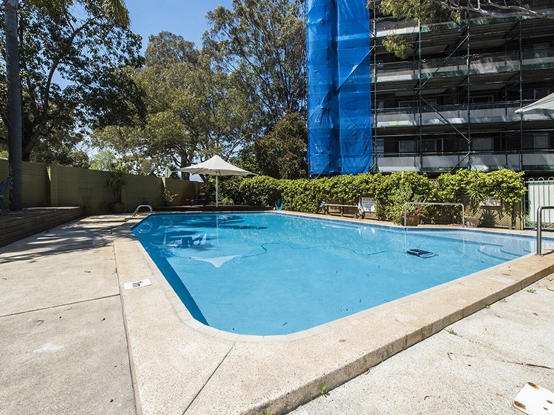 14/143 Onslow Road, Shenton Park WA 6008