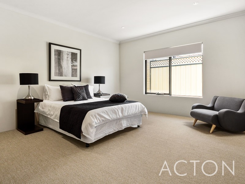 108 Kitchener Road, Alfred Cove WA 6154