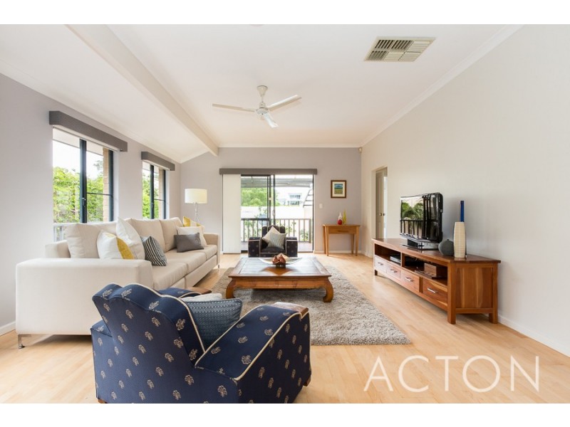 25 Gill Street, Mosman Park WA 6012