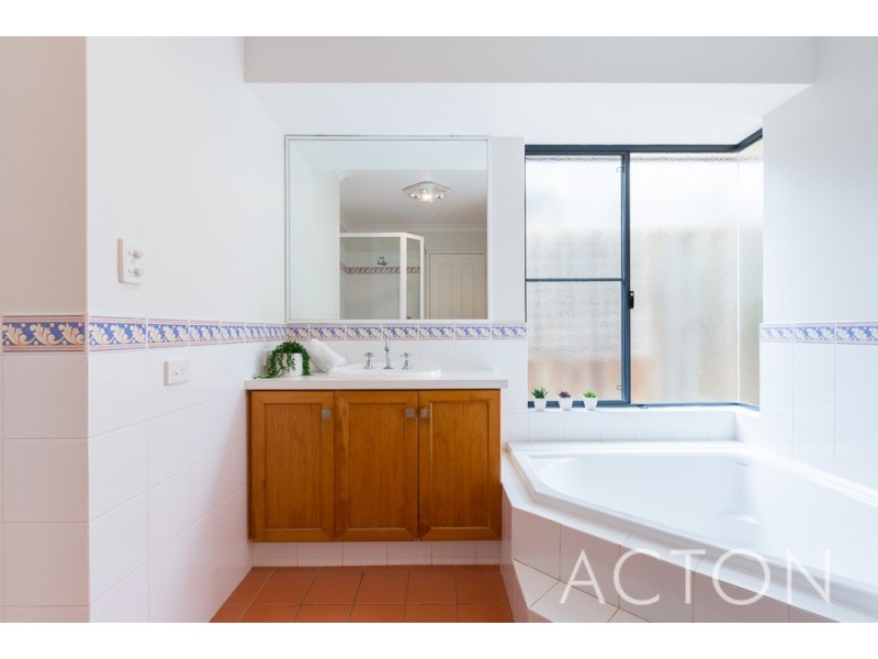 25 Gill Street, Mosman Park WA 6012