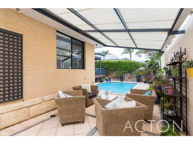 25 Gill Street, Mosman Park WA 6012