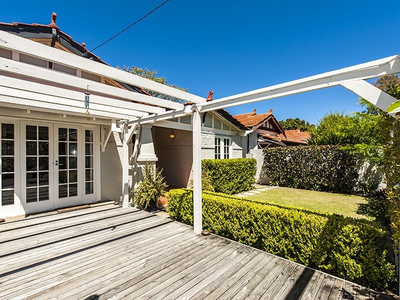 44 Williams Road, Nedlands WA 6009