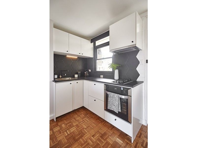 23/17 The Avenue, Crawley WA 6009