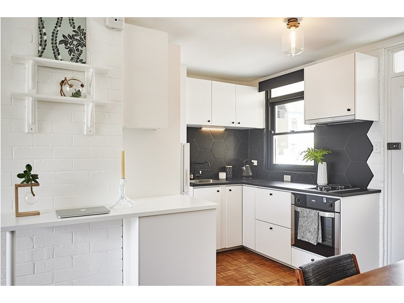 23/17 The Avenue, Crawley WA 6009