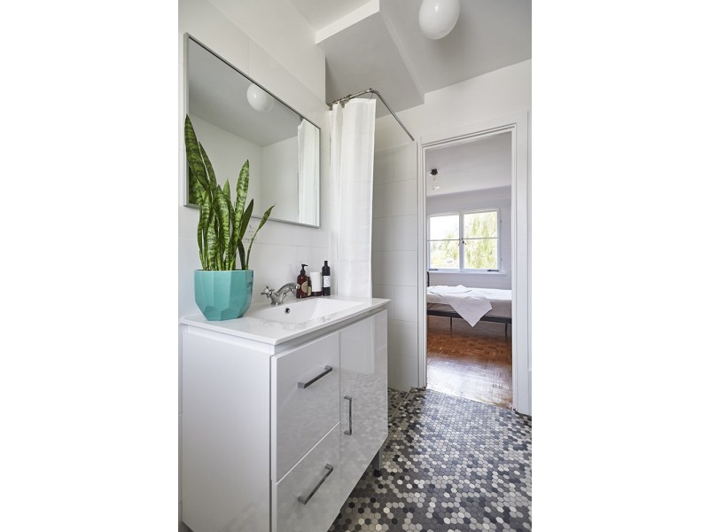 23/17 The Avenue, Crawley WA 6009