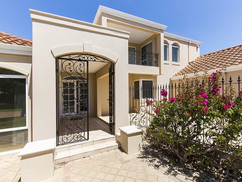10 The Marlows, Mount Claremont WA 6010
