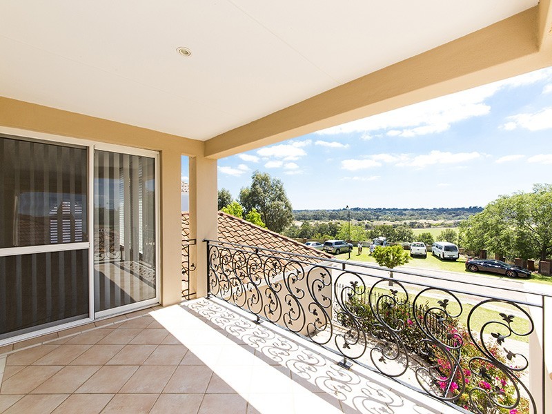 10 The Marlows, Mount Claremont WA 6010