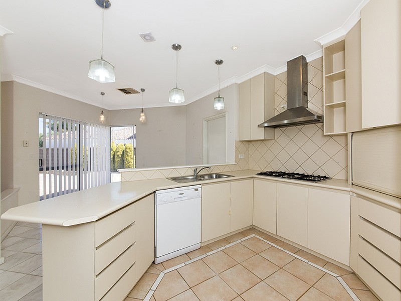 10 The Marlows, Mount Claremont WA 6010