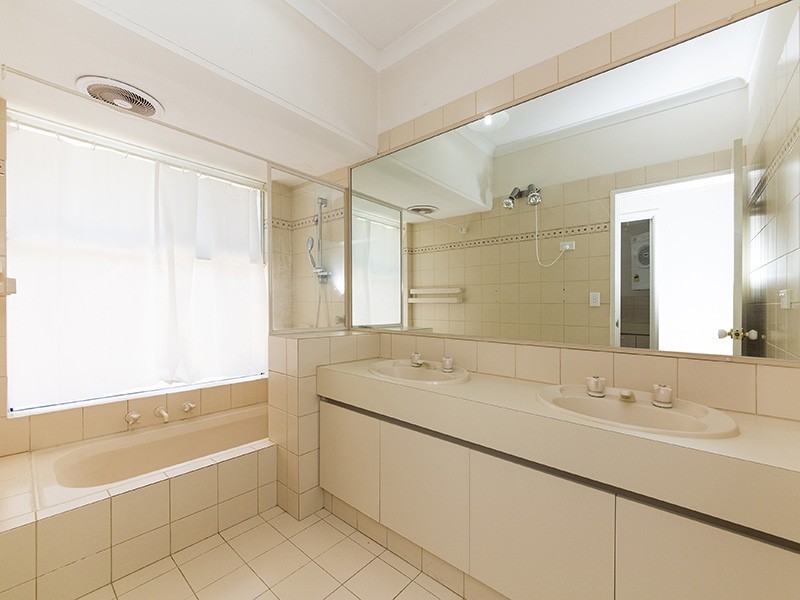 10 The Marlows, Mount Claremont WA 6010
