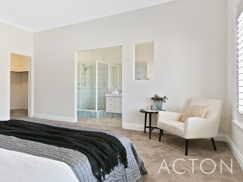 6 Jodrell Road, Gwelup WA 6018