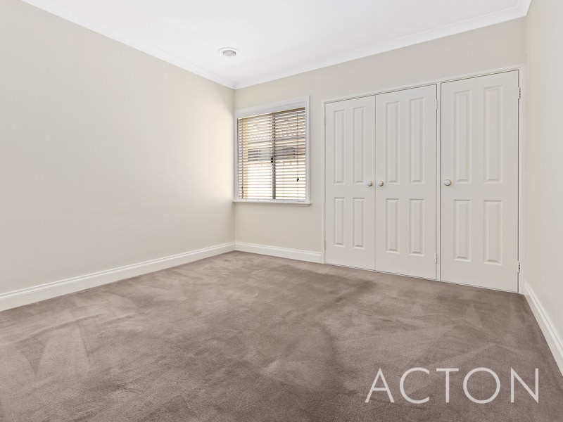 6 Jodrell Road, Gwelup WA 6018