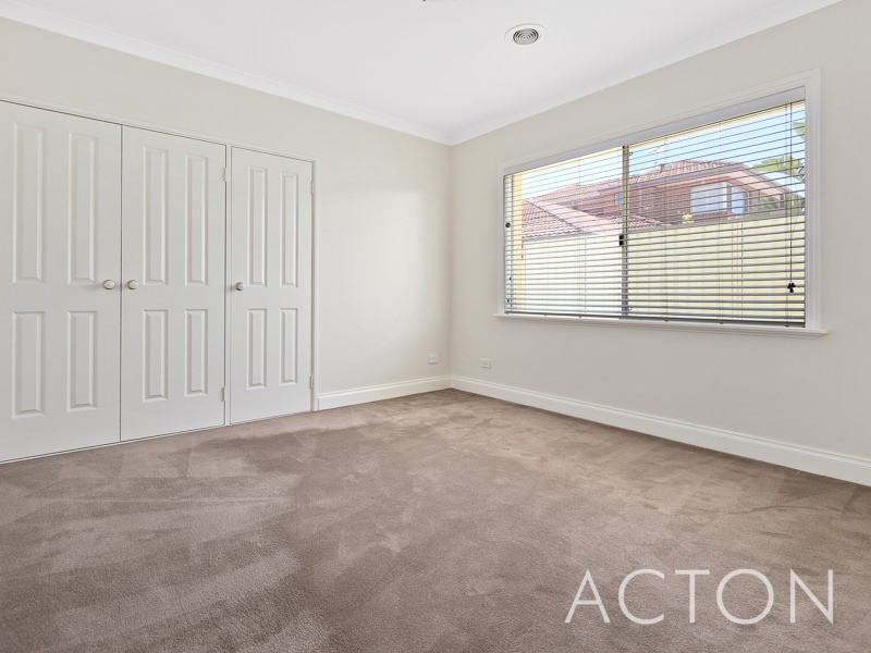 6 Jodrell Road, Gwelup WA 6018