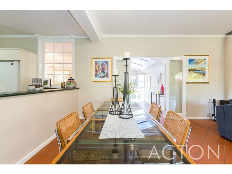 2 Granby Crescent, Nedlands WA 6009