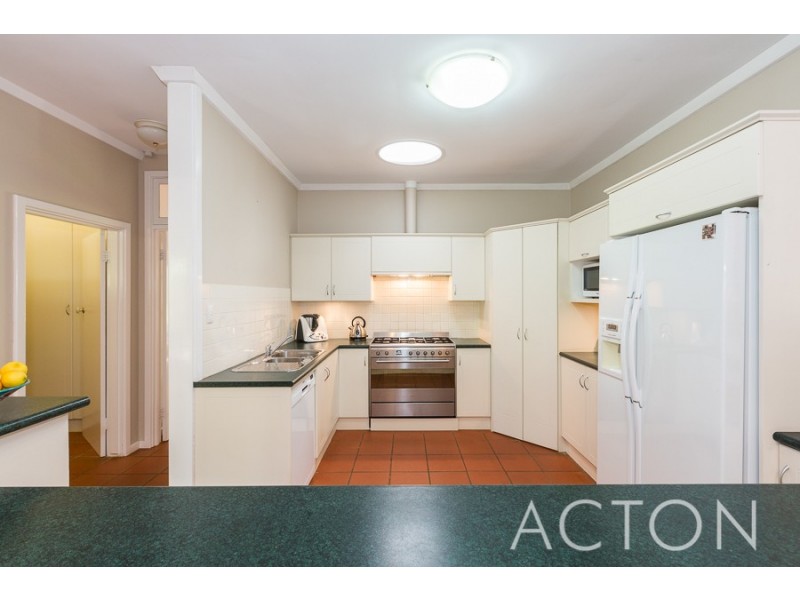 2 Granby Crescent, Nedlands WA 6009