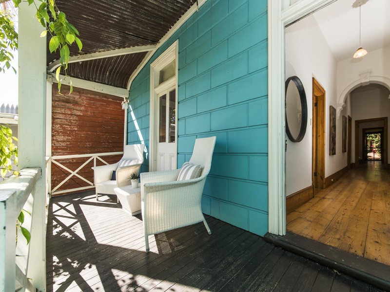 32 Wray Avenue, Fremantle WA 6160