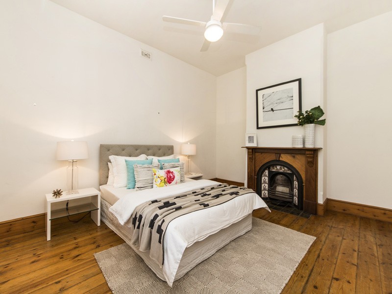 32 Wray Avenue, Fremantle WA 6160