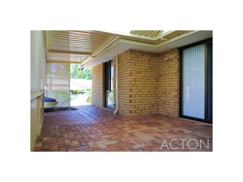 8 Victoria Street, Mosman Park WA 6012