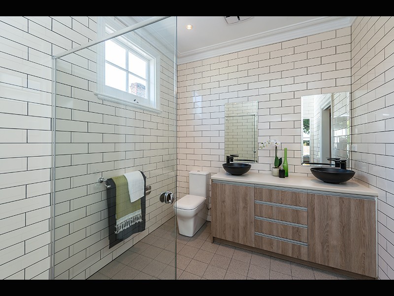 15 Briggs Street, Bassendean WA 6054