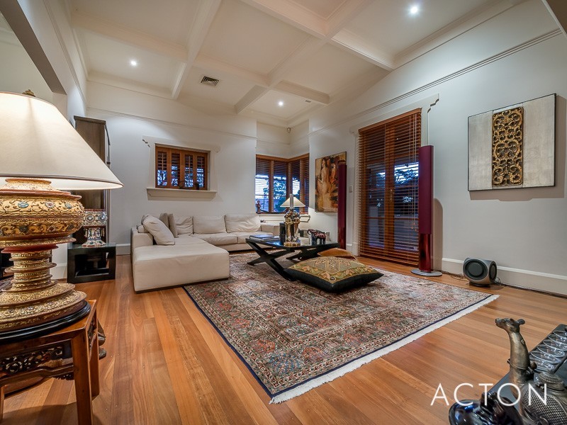 86 Victoria Avenue, Dalkeith WA 6009