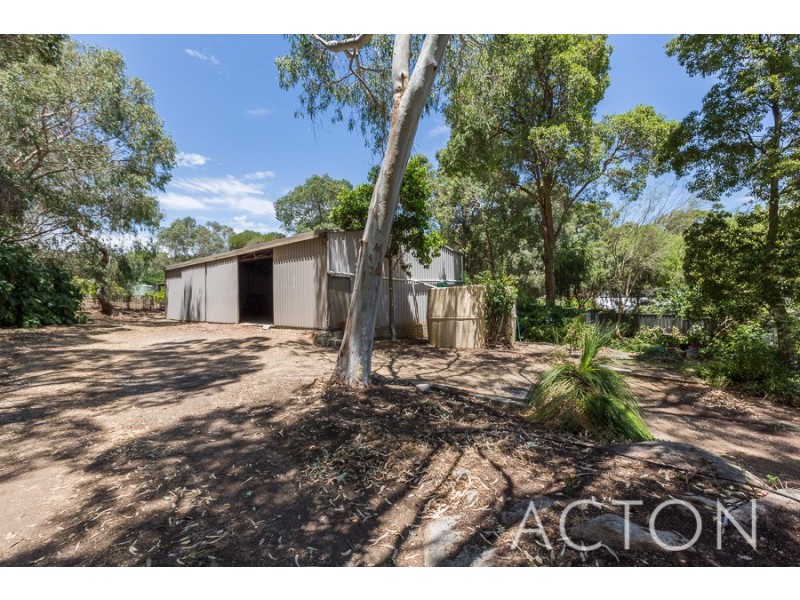 1690 Jarrah Road, Stoneville WA 6081