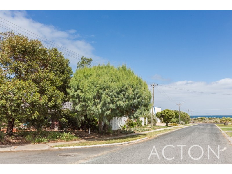 37 Page Drive, Mullaloo WA 6027