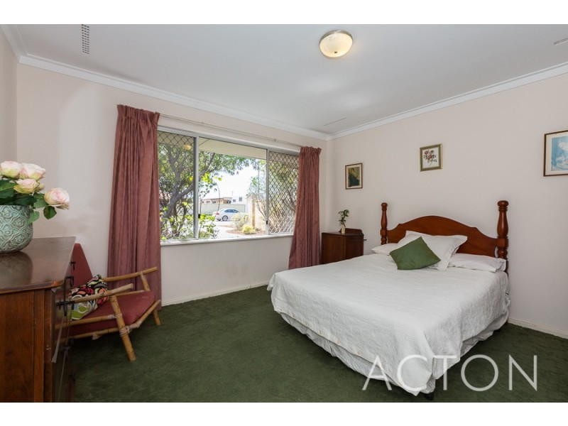 37 Page Drive, Mullaloo WA 6027