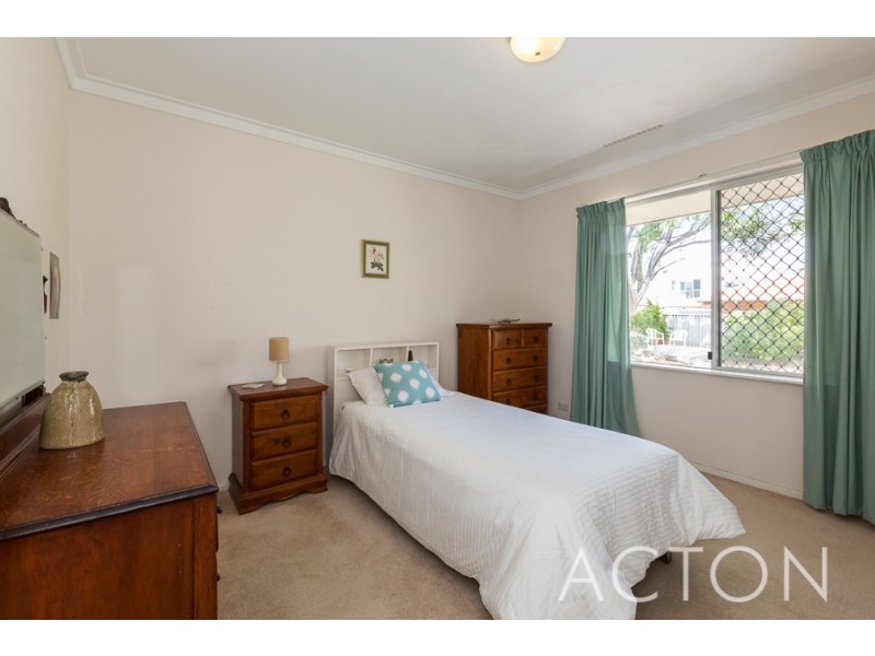 37 Page Drive, Mullaloo WA 6027