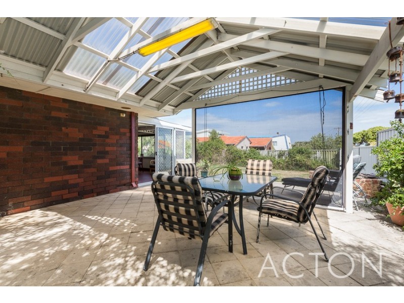 37 Page Drive, Mullaloo WA 6027