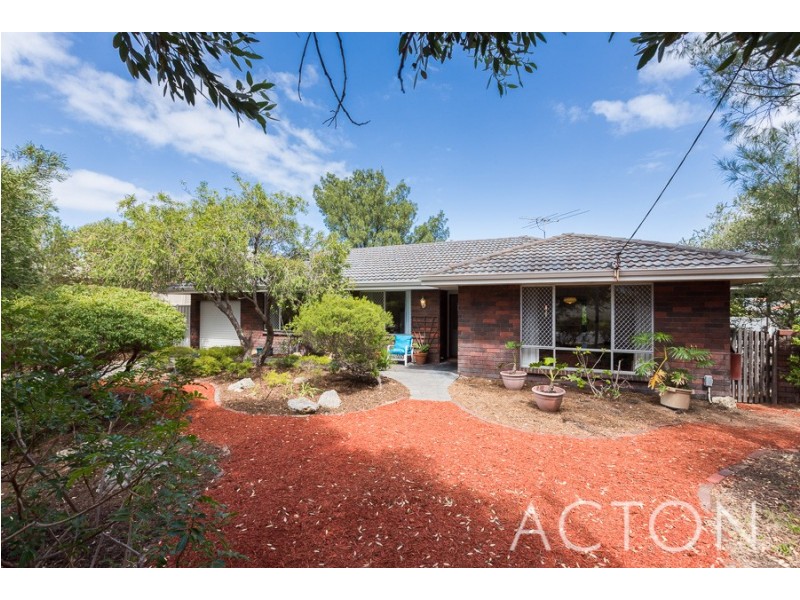 37 Page Drive, Mullaloo WA 6027