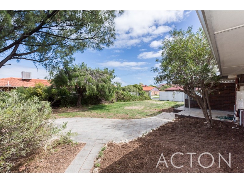 37 Page Drive, Mullaloo WA 6027