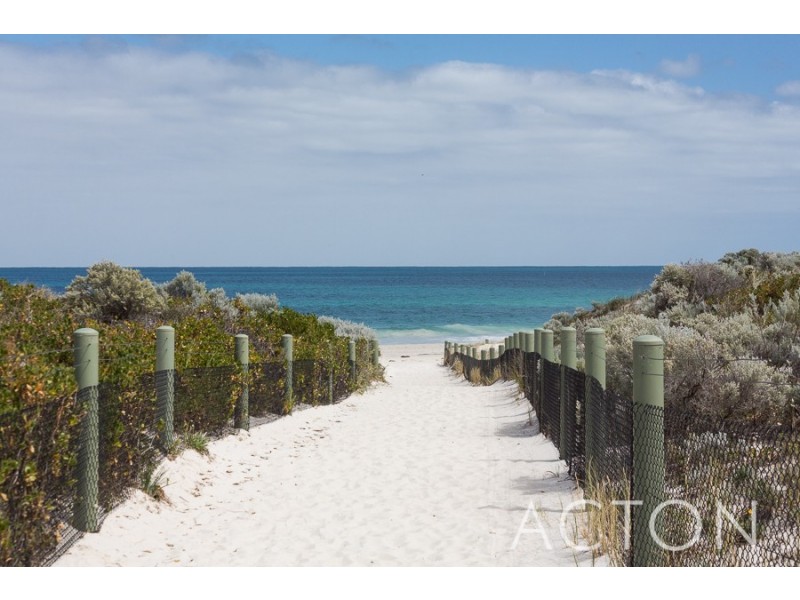 37 Page Drive, Mullaloo WA 6027