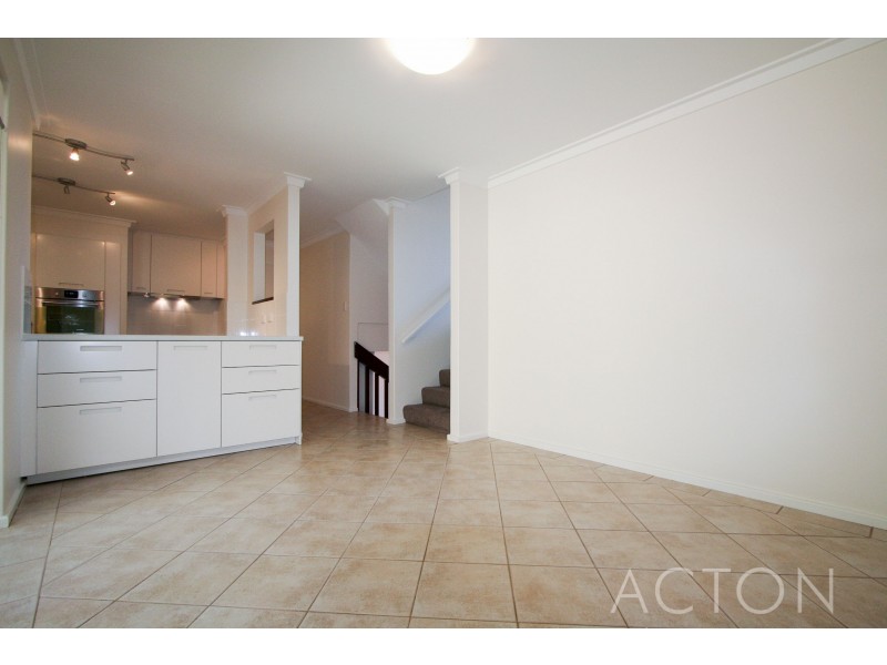 6/3 Corry Lynn Road, Claremont WA 6010