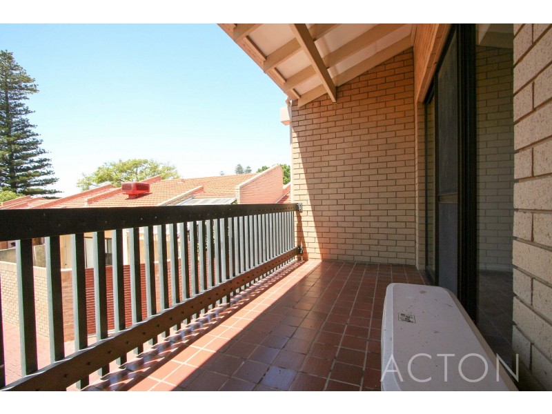 6/3 Corry Lynn Road, Claremont WA 6010