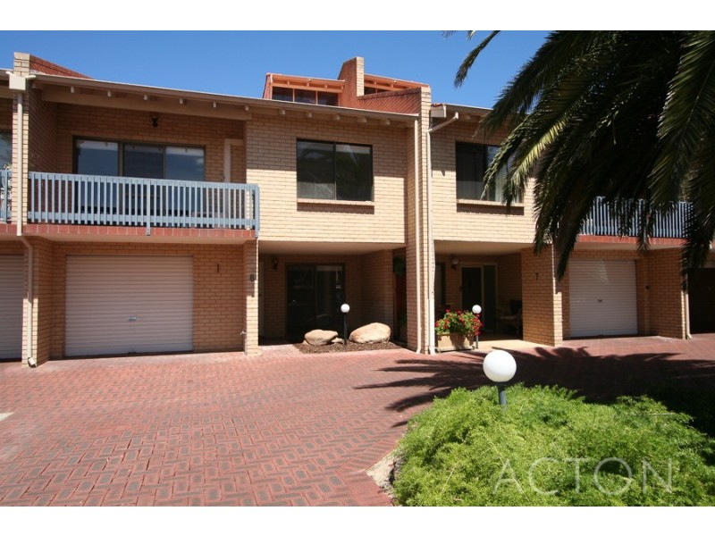 6/3 Corry Lynn Road, Claremont WA 6010