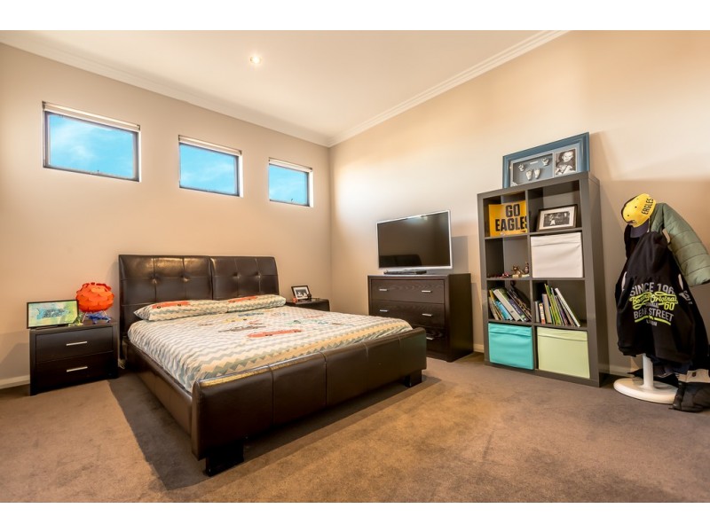 12 Castanet Drive, Madeley WA 6065