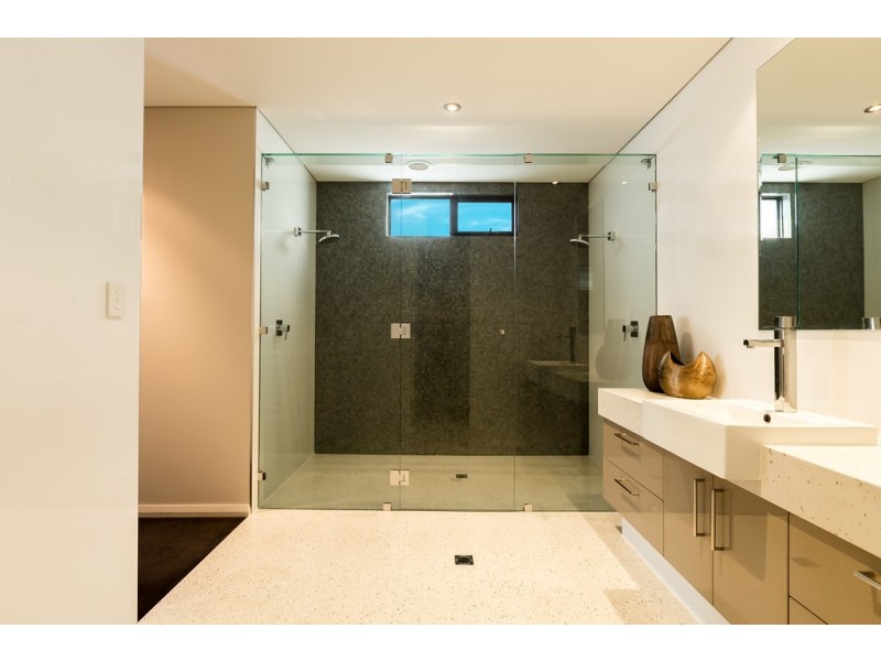 12 Castanet Drive, Madeley WA 6065