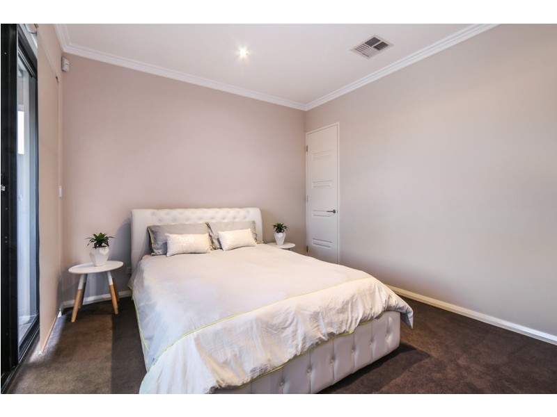 12 Castanet Drive, Madeley WA 6065