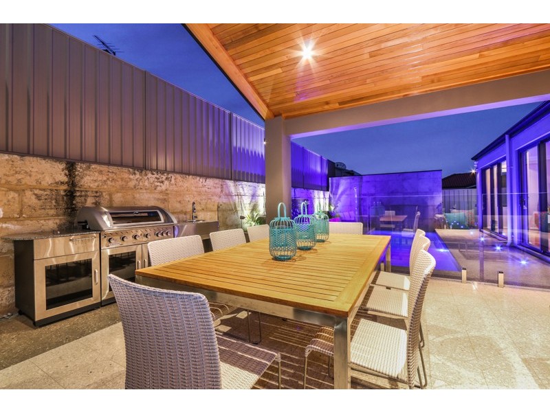 12 Castanet Drive, Madeley WA 6065