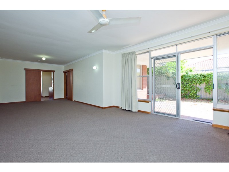 8B Genesta Crescent, Dalkeith WA 6009