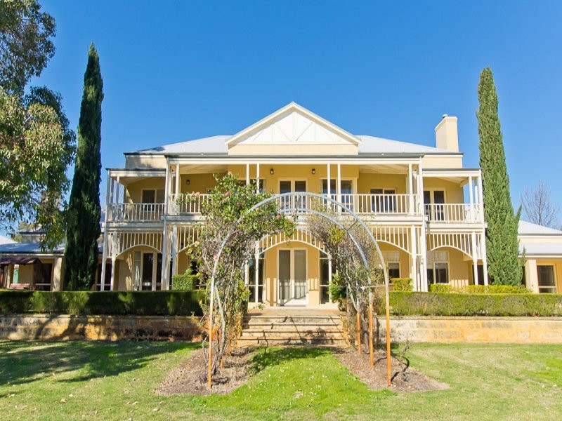 1670 Readheads Road, Stake Hill WA 6210