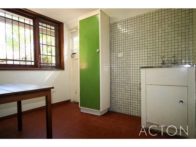 44 Gallop Road, Dalkeith WA 6009