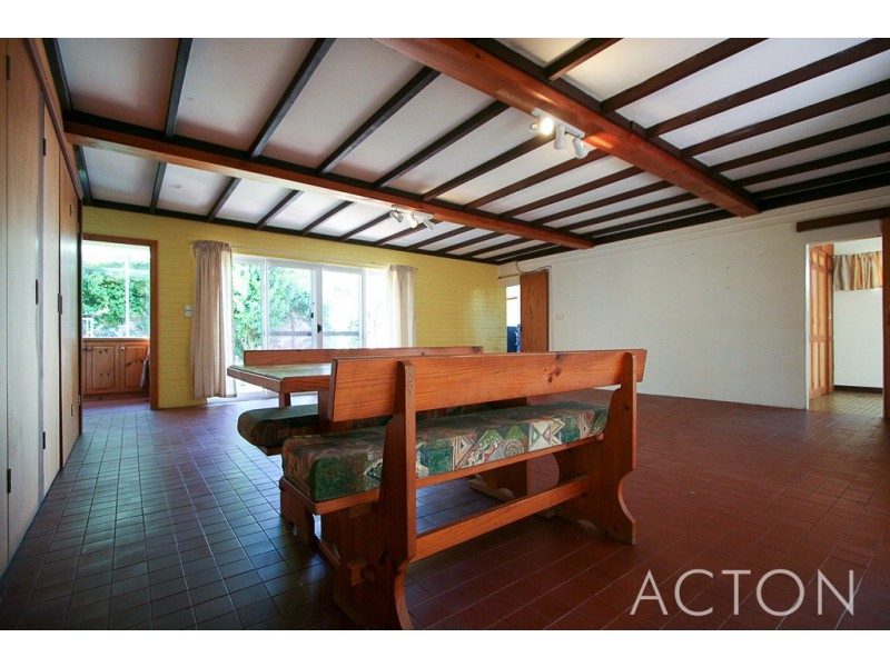 44 Gallop Road, Dalkeith WA 6009